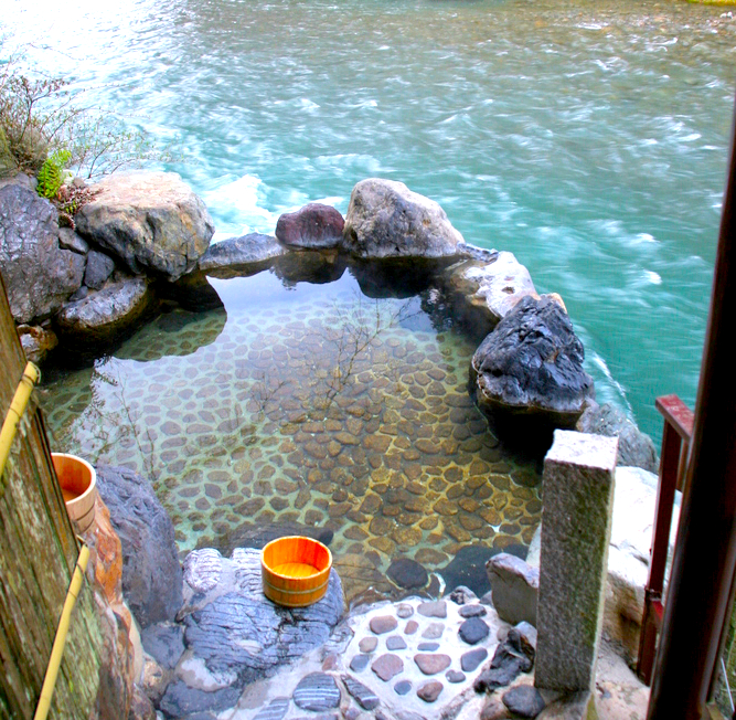 Enjoying Japanese Onsen Hot Springs: Everything All Visitors Should Know